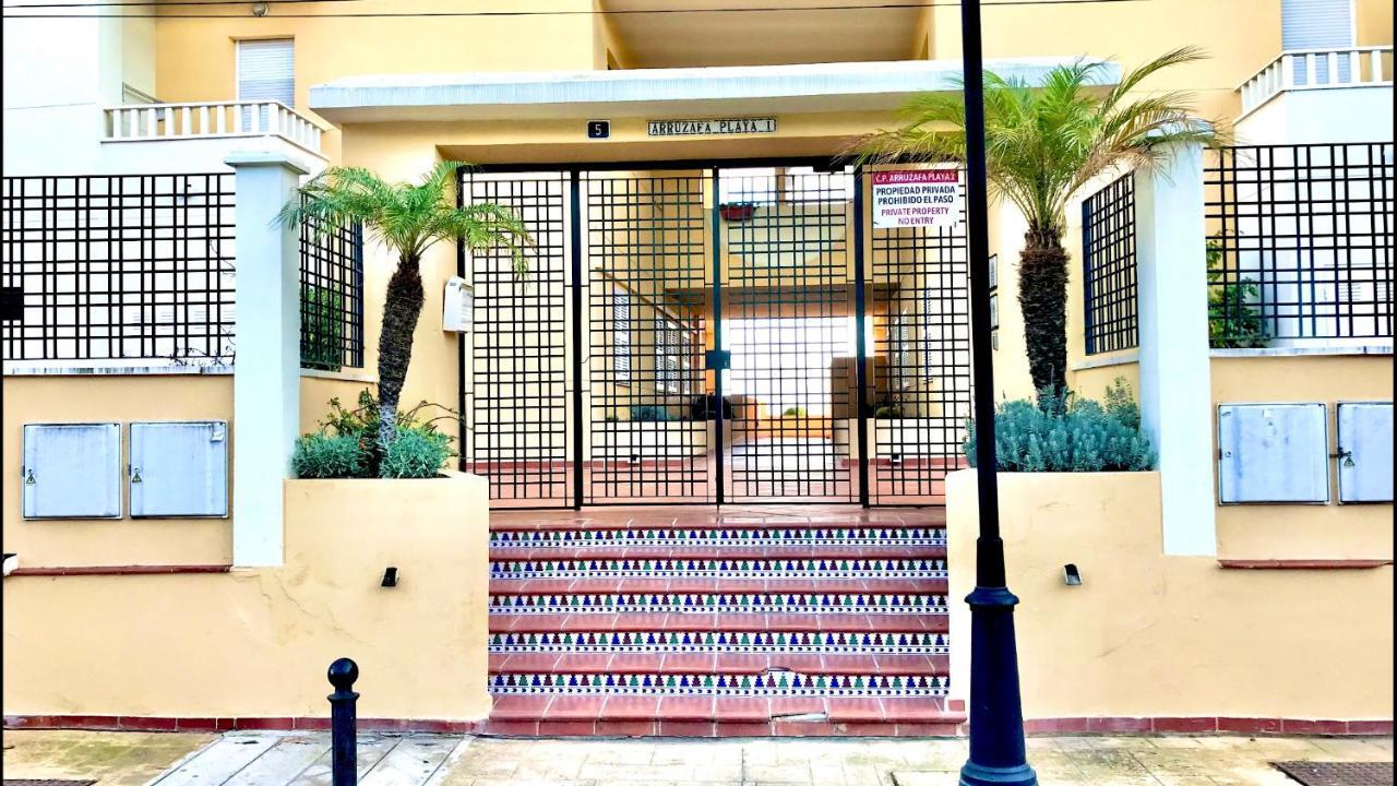 Beachfront Apartment In لا كالا ذي ميخاس المظهر الخارجي الصورة