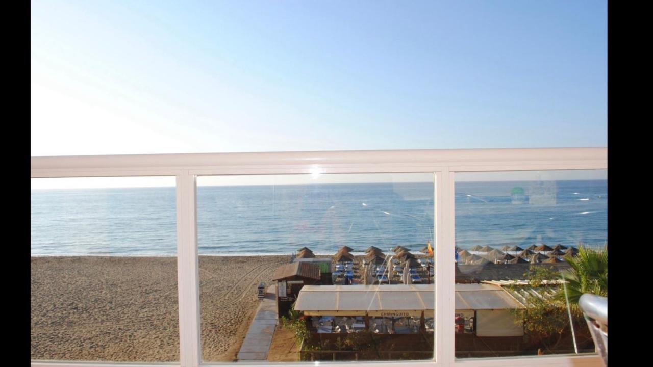 Beachfront Apartment In لا كالا ذي ميخاس المظهر الخارجي الصورة