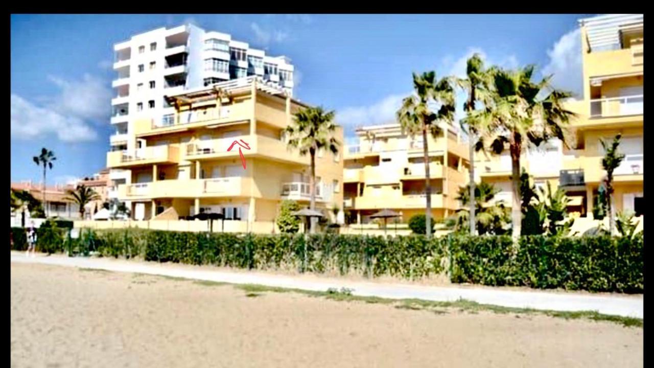 Beachfront Apartment In لا كالا ذي ميخاس المظهر الخارجي الصورة