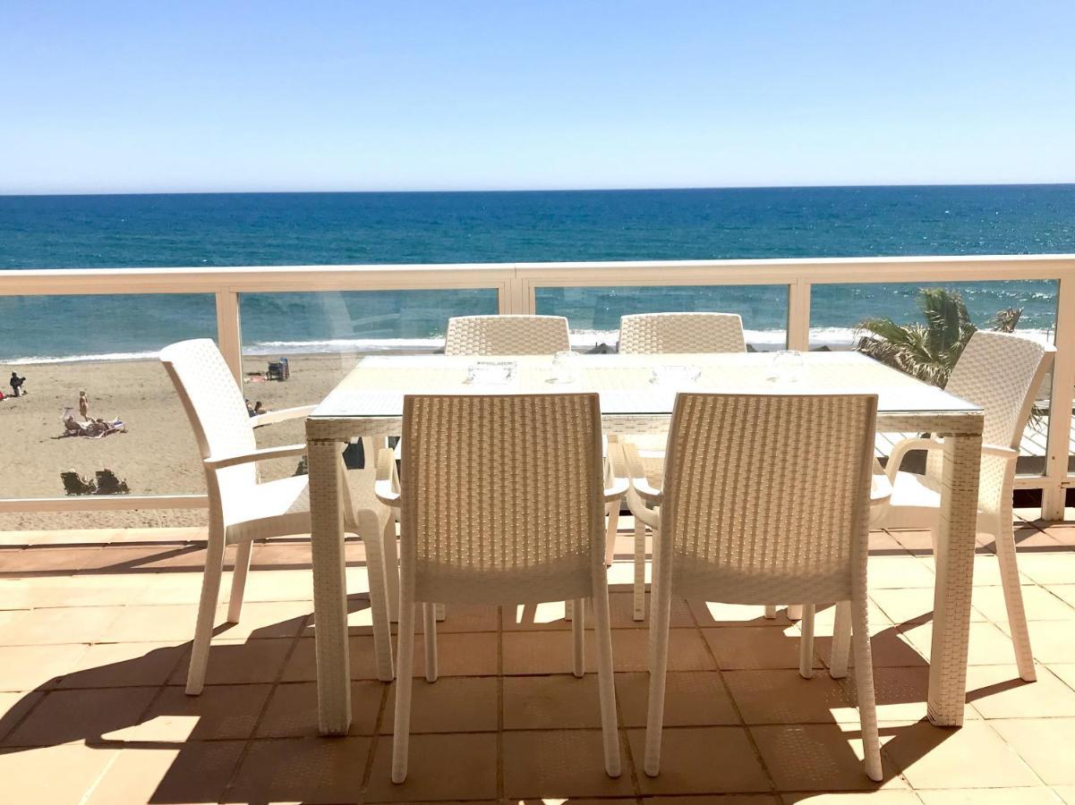 Beachfront Apartment In لا كالا ذي ميخاس المظهر الخارجي الصورة